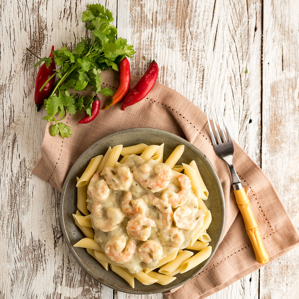 Penne  ao Molho Tailandês com Camarão - 400g