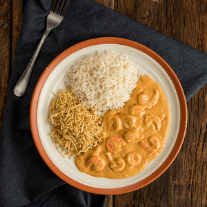 Strogonoff de Camarão com Arroz e Batata Palha - 400g