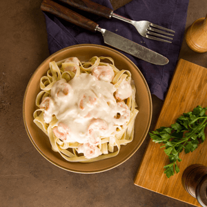 Fettuccine com Molho de Camarão ao Requeijão Catupiry - 400g